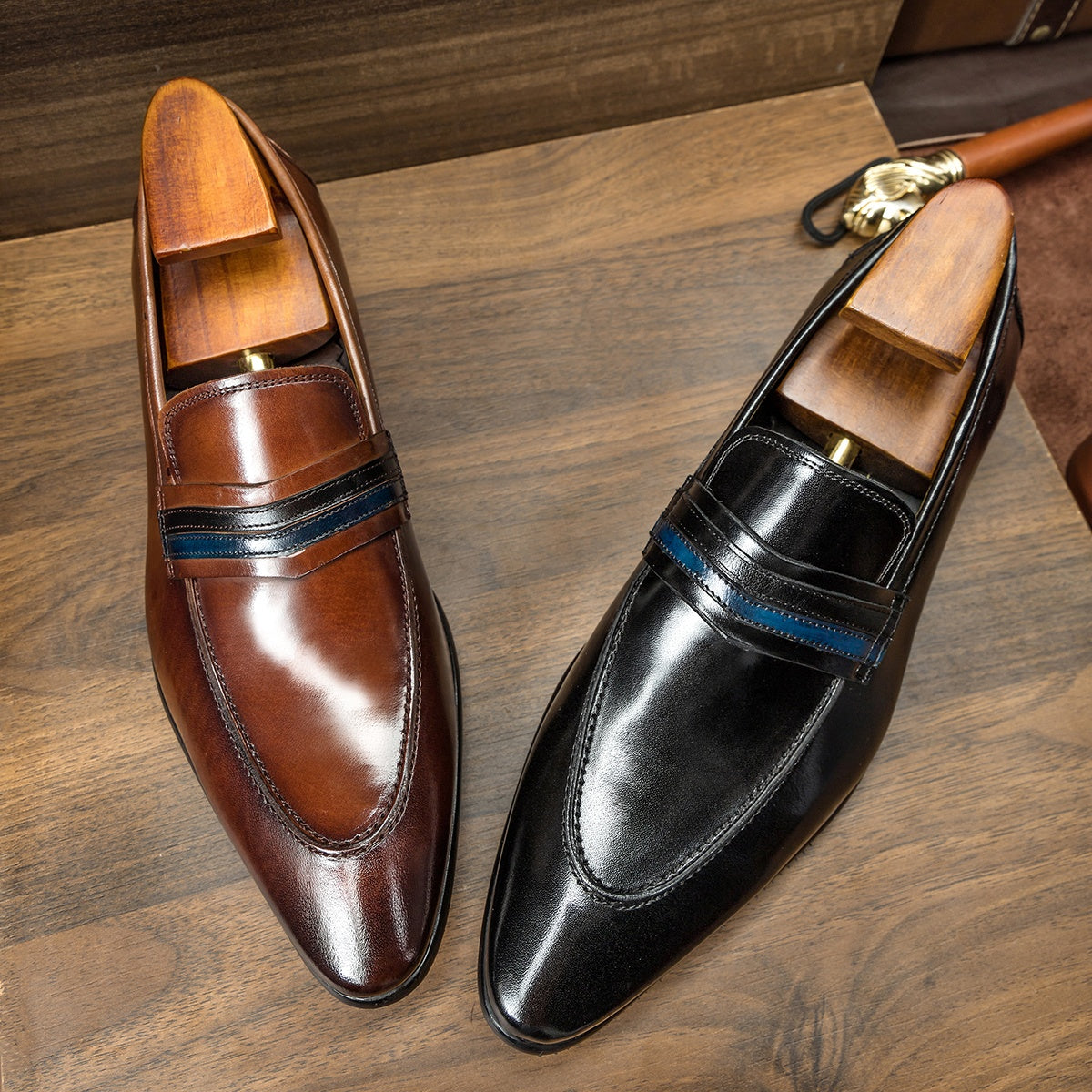 Imperial Crest Leather Loafers