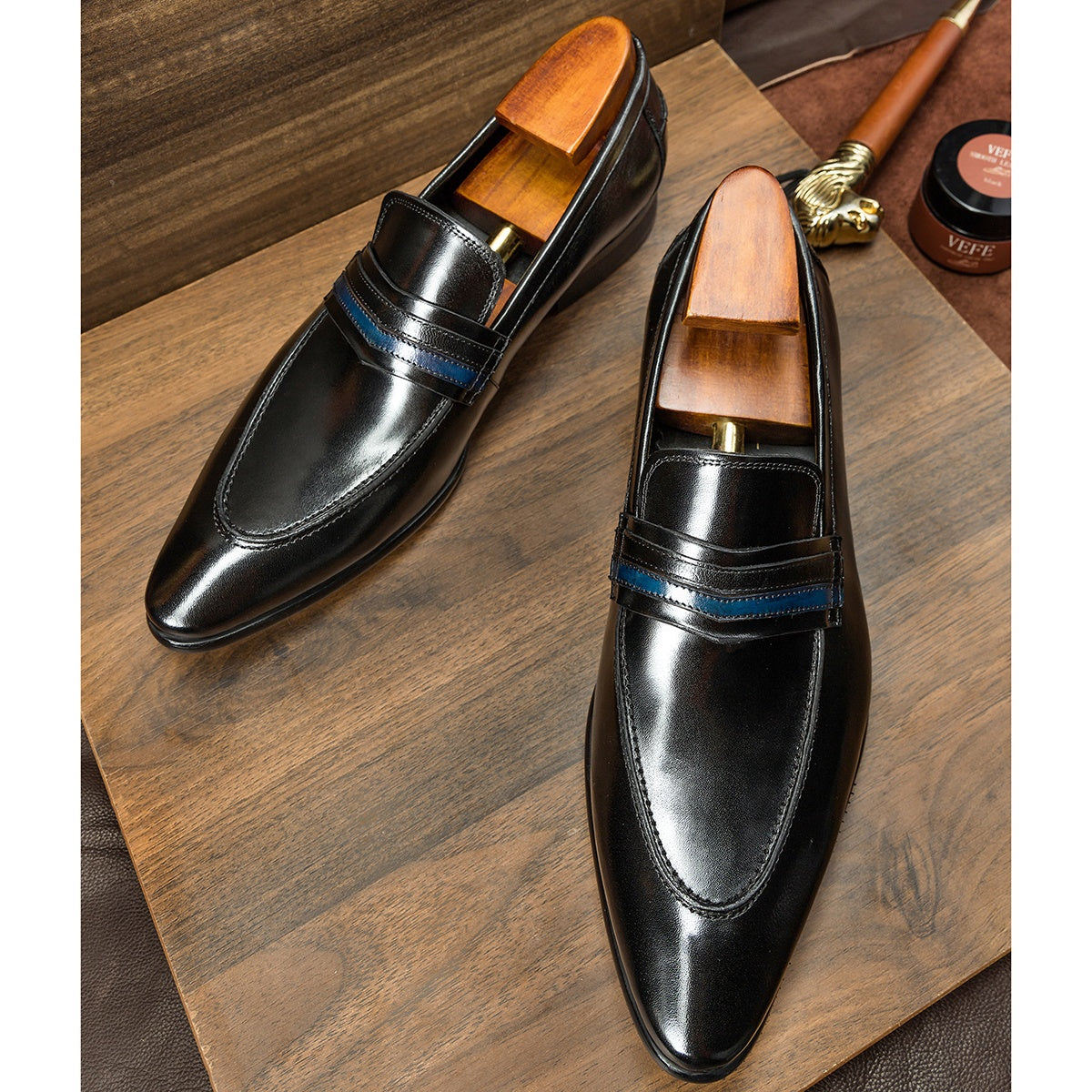 Imperial Crest Leather Loafers