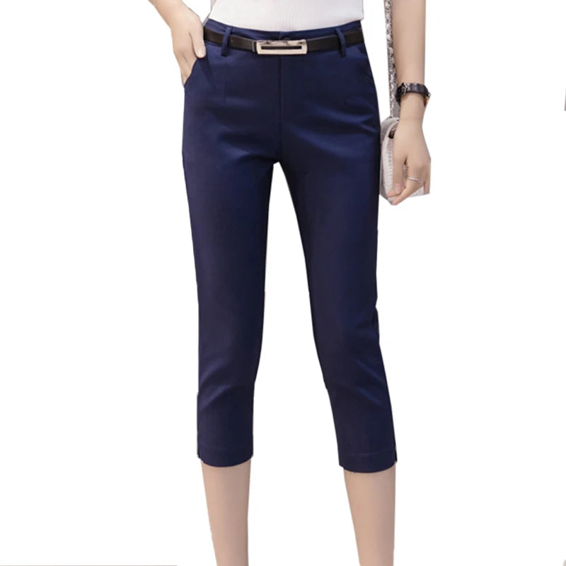 Confidence Line Tailored Capri Trousers