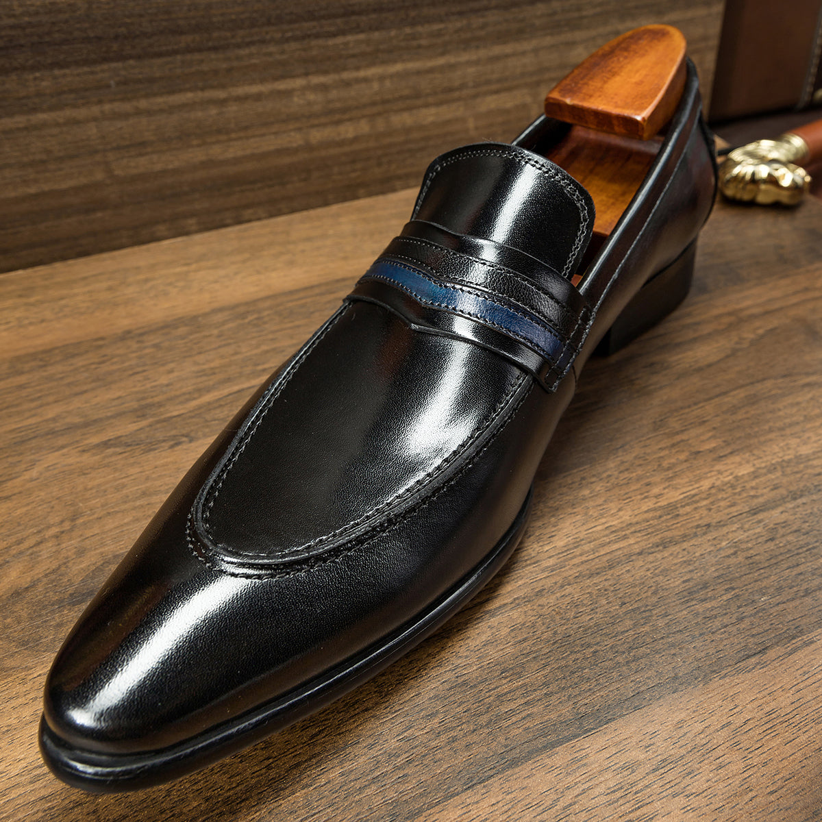 Imperial Crest Leather Loafers